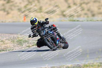 media/Oct-14-2023-TrackXperience (Sat) [[0517685739]]/Level 3/session 2 turn 4 RED FLAG/